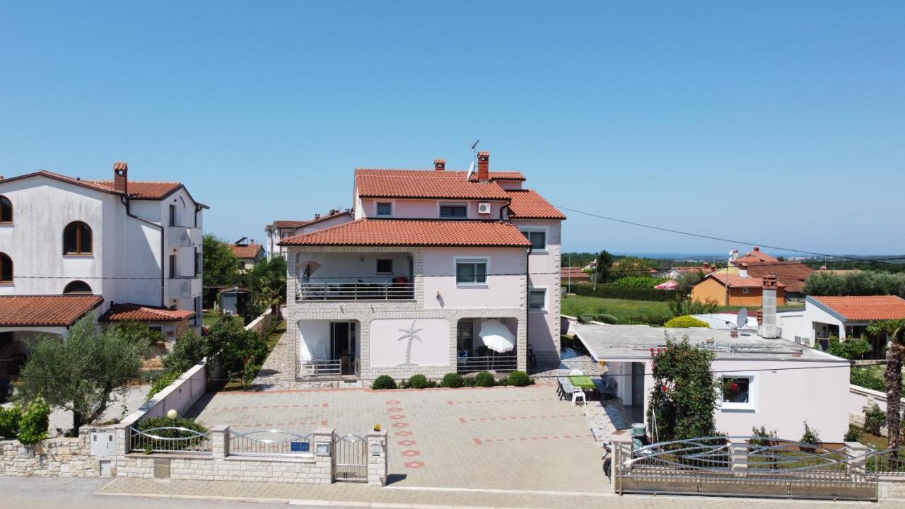 Villa Baldi Tar-Vabriga Luaran gambar