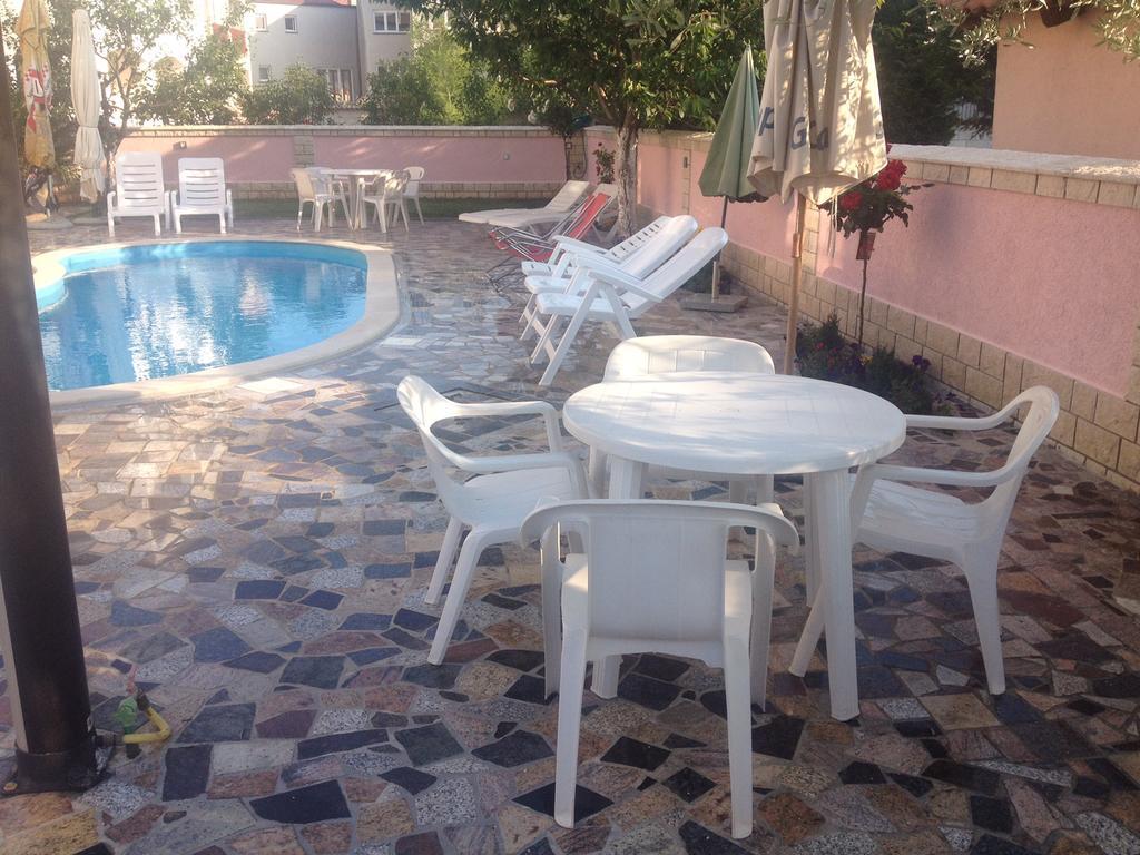 Villa Baldi Tar-Vabriga Luaran gambar