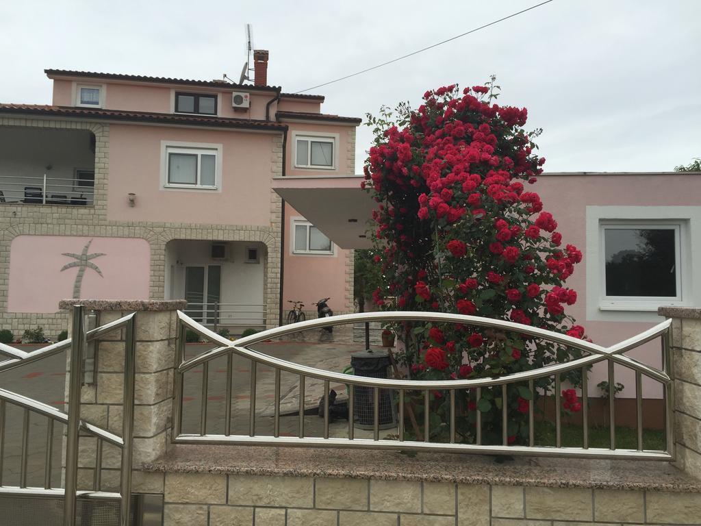 Villa Baldi Tar-Vabriga Luaran gambar