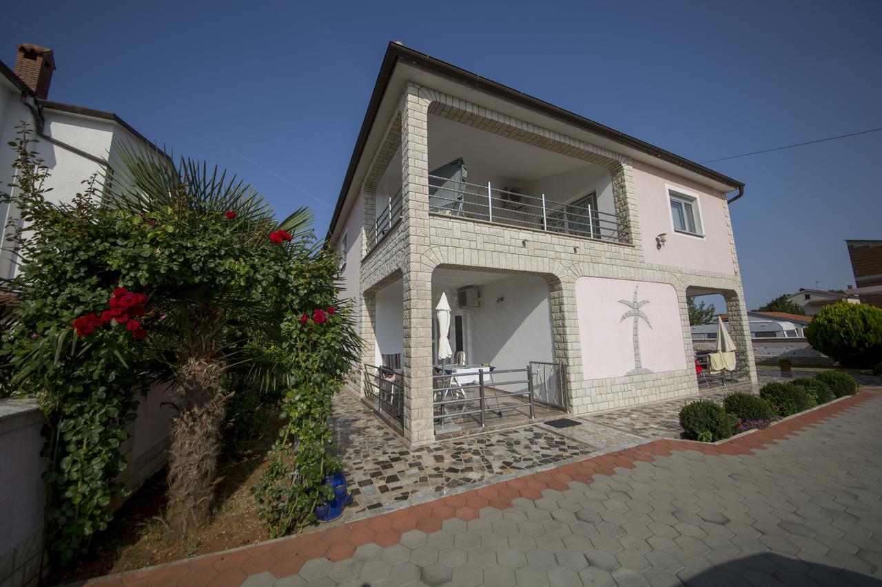Villa Baldi Tar-Vabriga Luaran gambar